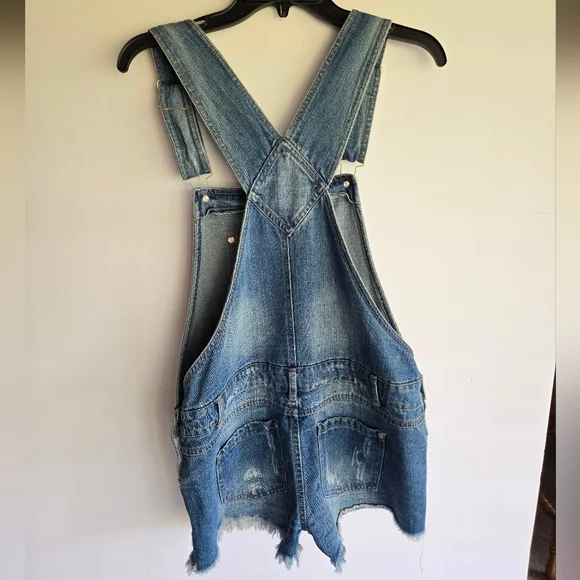 NWT Highway Jeans Distressed Denim Shot Overalls Size L Blue - Picture 6 of 7